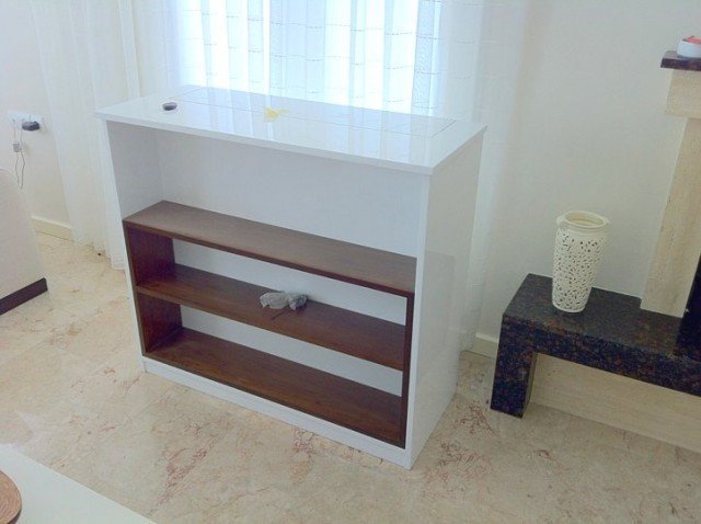 DIY TV stand with lift 'Javier' made by