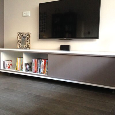 DIY floating TV cabinet 'ArturoXL' made by