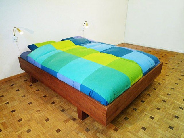 Photo DIY double bed 'Azobe' by