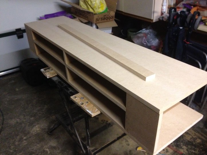 DIY floating TV cabinet 'Penelope' made by