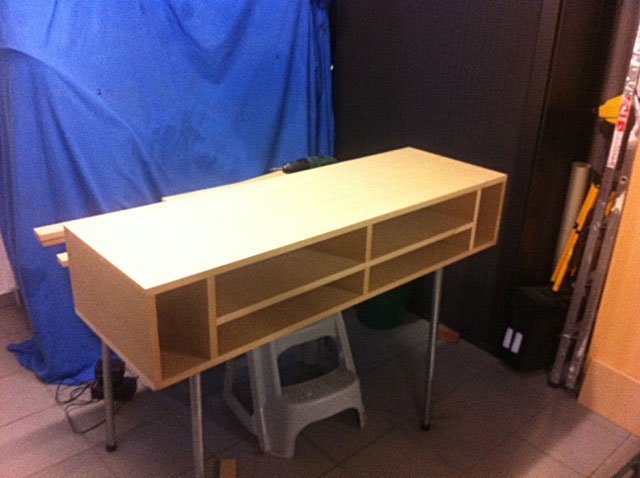 DIY floating TV cabinet 'Penelope' made by