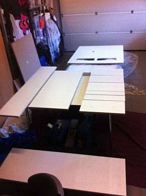 DIY floating TV cabinet 'Penelope' made by