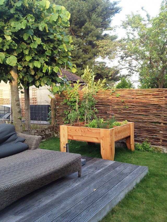 Image DIY kitchen garden table Huerta