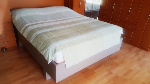 DIY designer double bed 'Azobe' by Luc-N